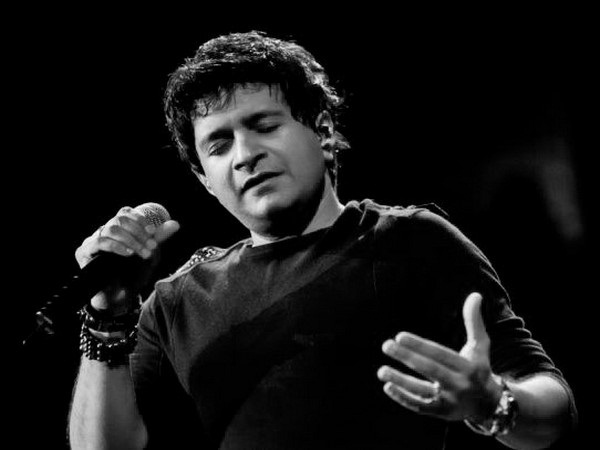 KK's death 'a big loss': Akshay Kumar condoles demise of singer